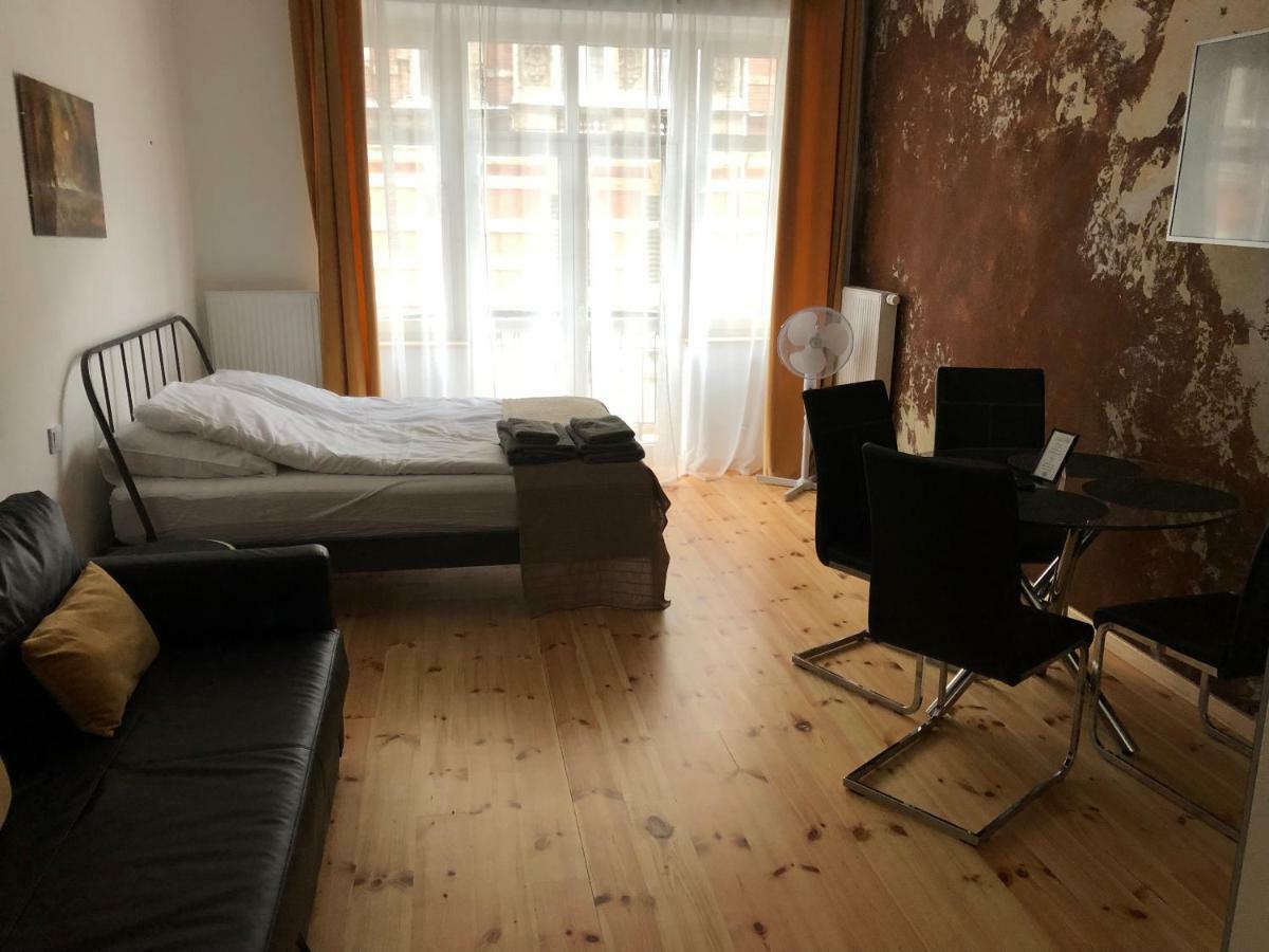 Apartamenty Mikubo Wroclaw Exterior photo